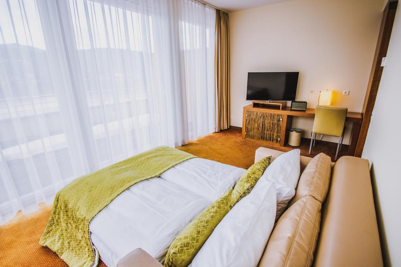 Seehotel Sued By S4Y Velden am Wörthersee Екстериор снимка